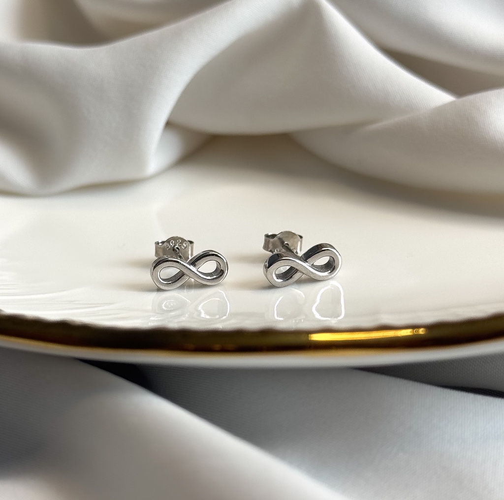 Végtelen Fülbevaló